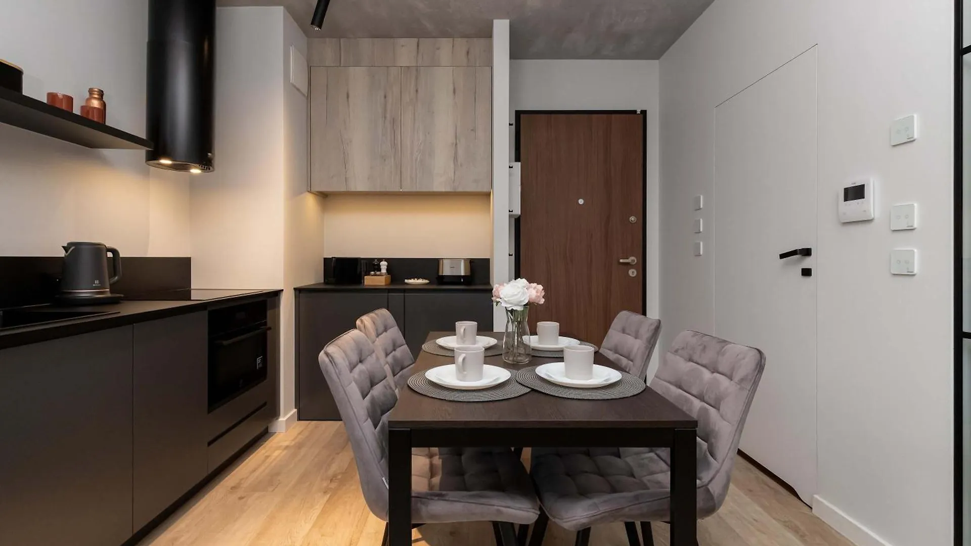 Stylish Apartment With Parking Sienna Grobla In Gdansk By Noclegi Renters
