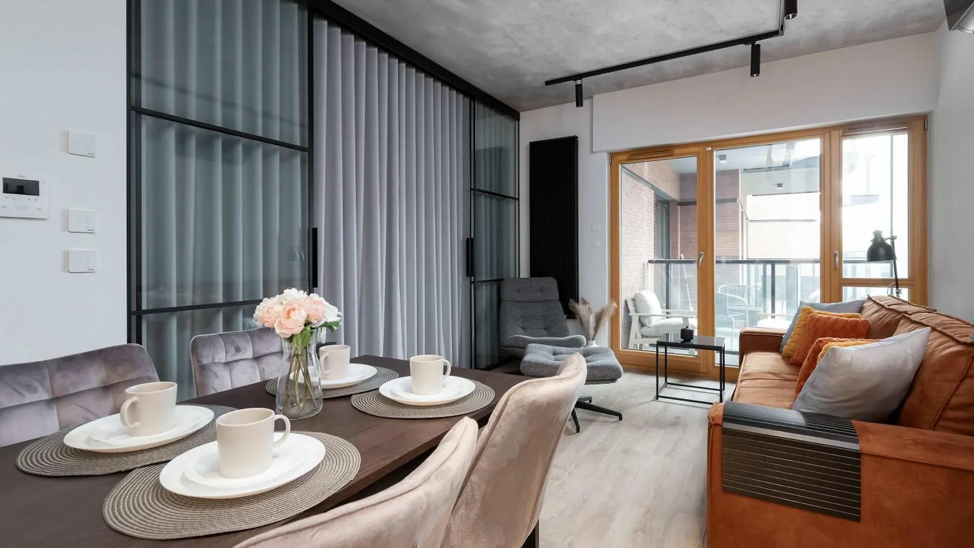 Stylish Apartment With Parking Sienna Grobla In Gdansk By Noclegi Renters 0*,  Poland