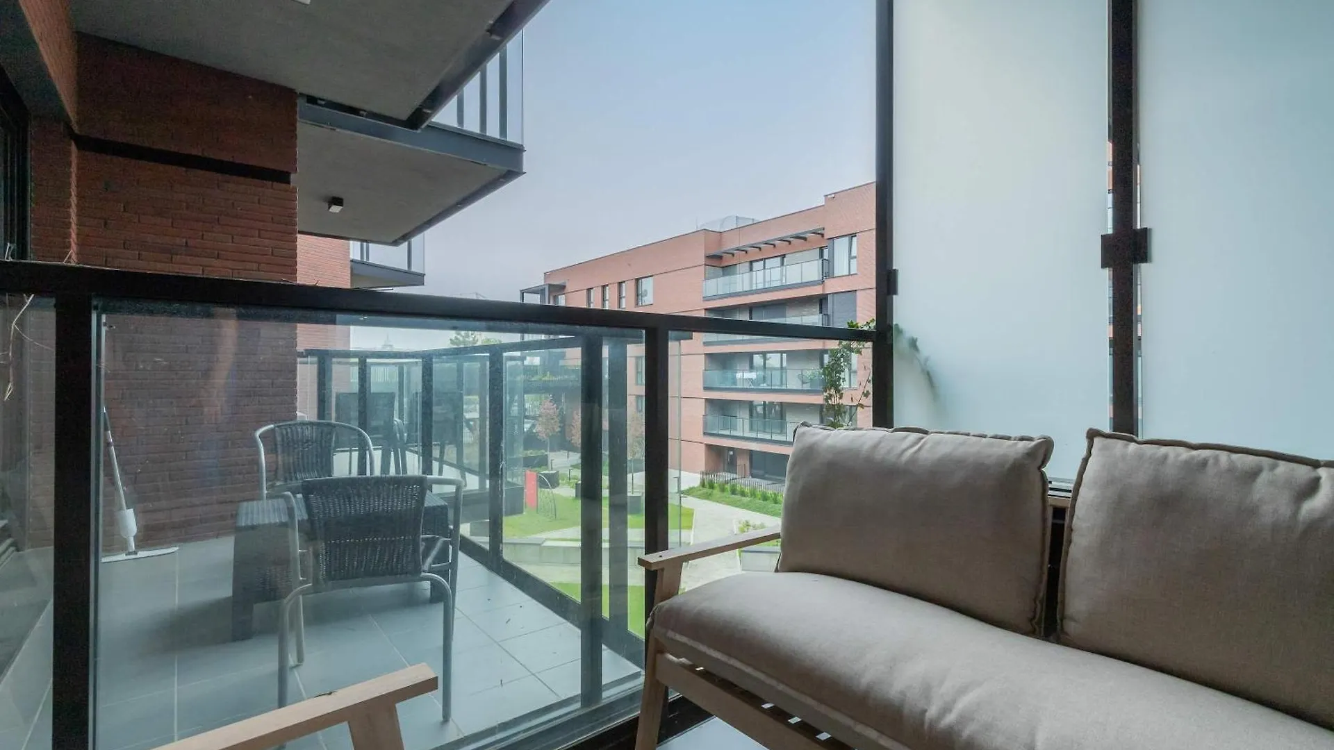 Stylish Apartment With Parking Sienna Grobla In Gdansk By Noclegi Renters